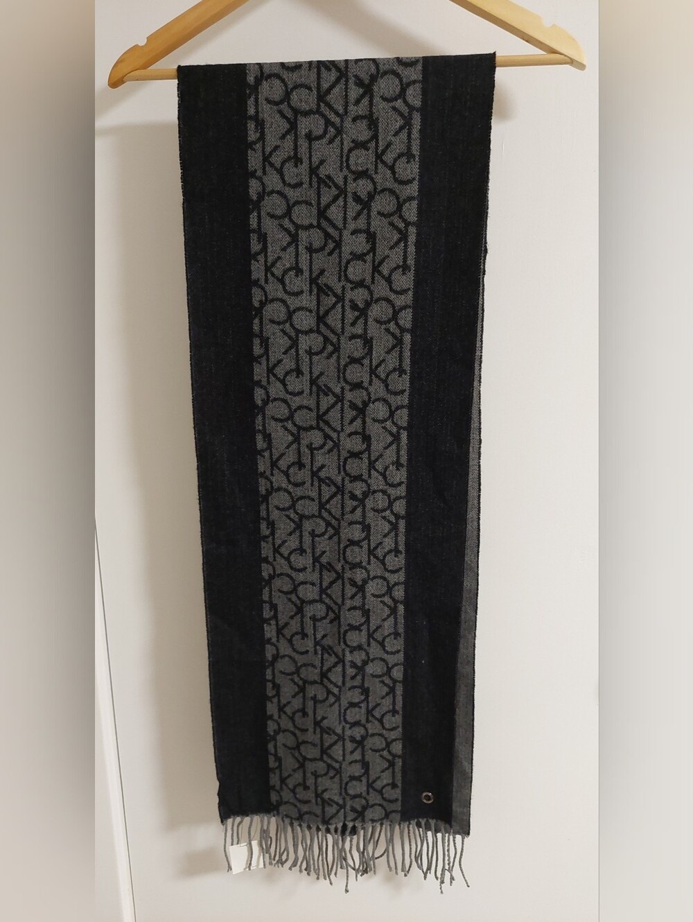 Calvin Klein Gray and Black Logo Knit Scarf